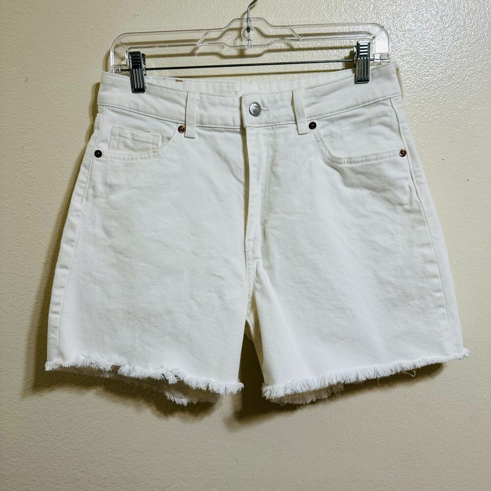 H&M High Rise White Denim Cut Off Jeans Size 10 NWOT BOHO Outdoors Casual